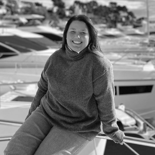 Sara Bujas, Splendid Yachting