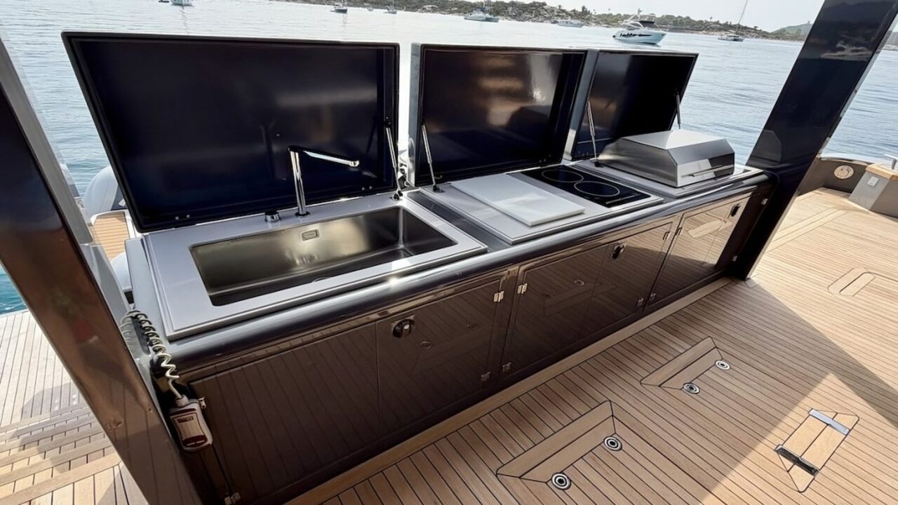 VisionF 82 SITARA