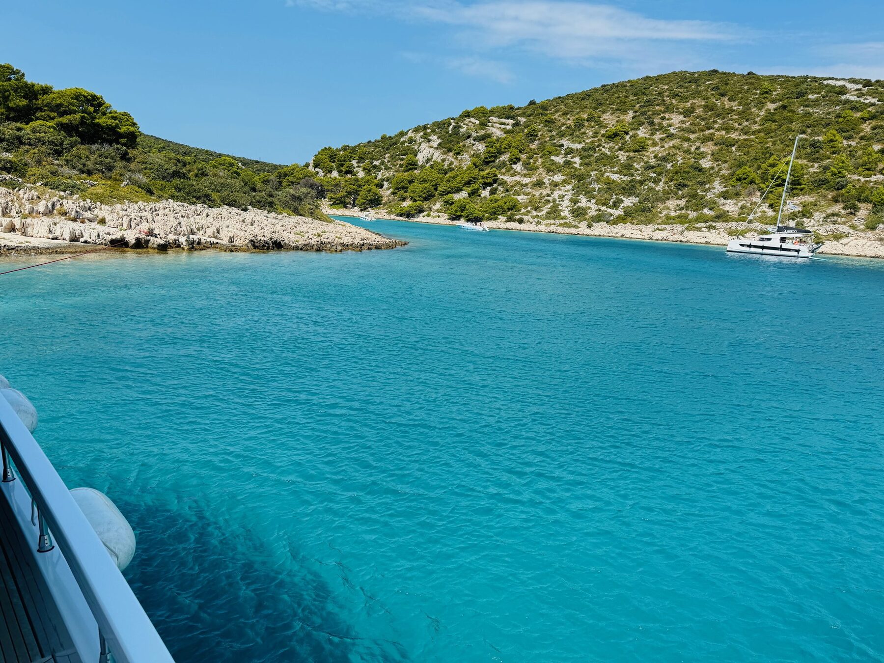 A turquoise bay, Croatia yacht charter